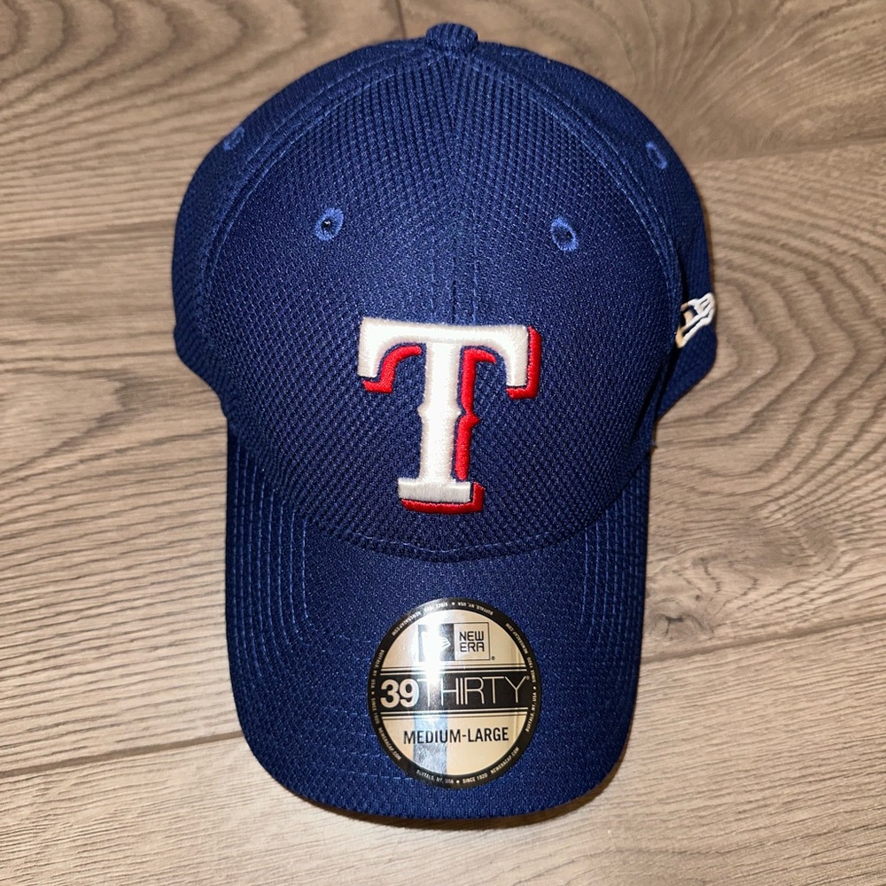 Men’s NEW MED/LRG fitted cap